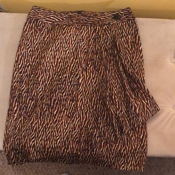 Beautiful brown skirt - Picture 4 of 11